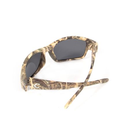 Купить Очки Следопыт Dark camo в футляре,линзы grey в Санкт-Петербурге