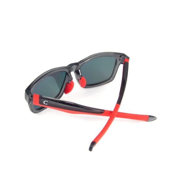 Купить очки следопыт ultima в футляре,линзы grey with red revo в Санкт-Петербурге